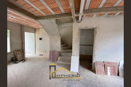 10_photo/94dcfd09c7.cd9825838d209f48-ATLAS-837c244f-bc30-426e-b719-0d22d584aca7.jpg de casa à venda com 3 quartos, 75m² em Cidade Industrial de Curitiba, Curitiba