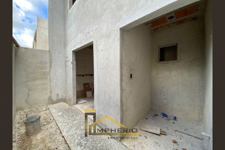 6_photo/94dcfd09c7.cd9825838d209f48-ATLAS-8d14aa25-fca4-4751-8e17-57c7d6a0a002.jpg de casa à venda com 3 quartos, 75m² em Cidade Industrial de Curitiba, Curitiba
