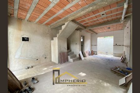 4_photo/94dcfd09c7.cd9825838d209f48-ATLAS-cc9e9512-5f81-40a6-bce6-ed9e9ed137c8.jpg de casa à venda com 3 quartos, 75m² em Cidade Industrial de Curitiba, Curitiba