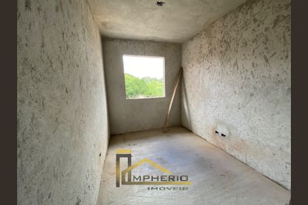 17_photo/94dcfd09c7.cd9825838d209f48-ATLAS-f59d5f09-cc7a-4707-aa63-60ba9d1e9655.jpg de casa à venda com 3 quartos, 75m² em Cidade Industrial de Curitiba, Curitiba