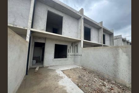 3_photo/94dcfd09c9.358b1c7b1d07c030-ATLAS-558033f9-2fde-4847-bf9d-9708e6bd34e0.jpg de casa à venda com 3 quartos, 75m² em Cidade Industrial de Curitiba, Curitiba