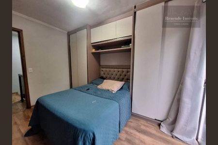 11_photo/94dcfd09db.755d04657d458f82-ATLAS-08b86f7e-3da5-4aa1-bab8-484026ea81f7.jpg de casa à venda com 3 quartos, 84m² em Cidade Industrial de Curitiba, Curitiba