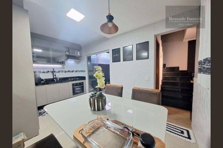 10_photo/94dcfd09db.755d04657d458f82-ATLAS-7a28ebd7-48df-446e-8836-c81a55a20d95.jpg de casa à venda com 3 quartos, 84m² em Cidade Industrial de Curitiba, Curitiba