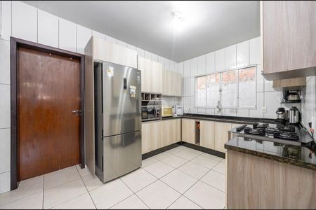 4_photo/94dcfd0a23.d29dabce143984c2-ATLAS-43ddd1c5-61e0-4bd8-acae-df9bdbda2ac7.jpg de casa à venda com 3 quartos, 134m² em Cidade Industrial de Curitiba, Curitiba