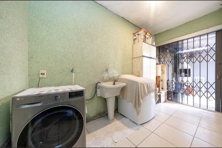 23_photo/94dcfd0a23.d29dabce143984c2-ATLAS-cf7a95f3-155a-42c8-b796-3f81b8391404.jpg de casa à venda com 3 quartos, 134m² em Cidade Industrial de Curitiba, Curitiba