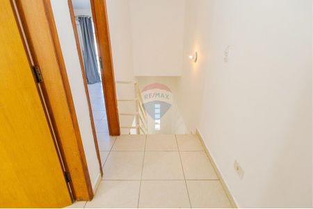 5_photo/94dcfd0a43.96d2d0fbc1a62f57-ATLAS-29febb65-7931-4322-bb33-3e92eb137a18.jpg de casa para alugar com 2 quartos, 66m² em Cidade Industrial de Curitiba, Curitiba