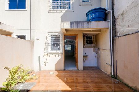 8_photo/94dcfd0a43.96d2d0fbc1a62f57-ATLAS-312138d9-995e-4ca3-b3ea-6860a724be0a.jpg de casa para alugar com 2 quartos, 66m² em Cidade Industrial de Curitiba, Curitiba