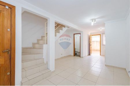 4_photo/94dcfd0a43.96d2d0fbc1a62f57-ATLAS-37a2b459-16d2-4ab0-bc22-d5052cbf28a8.jpg de casa para alugar com 2 quartos, 66m² em Cidade Industrial de Curitiba, Curitiba