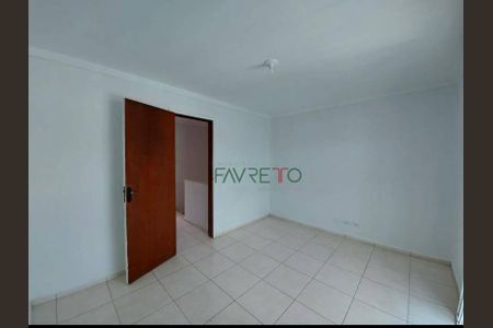 3_photo/94dcfd0a57.f051b19a7fe17a2e-ATLAS-0cad2189-30b2-4235-993e-cc0ea9f50e8c.jpg de casa à venda com 2 quartos, 71m² em Cidade Industrial de Curitiba, Curitiba