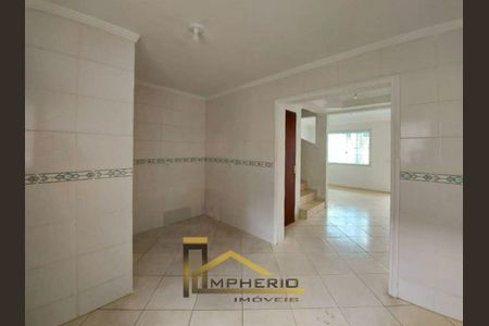 7_photo/94dcfd0a57.f051b19a7fe17a2e-ATLAS-27068994-bd98-4075-8f2e-e31113c2e5c3.jpg de casa à venda com 2 quartos, 71m² em Cidade Industrial de Curitiba, Curitiba