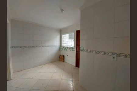 11_photo/94dcfd0a57.f051b19a7fe17a2e-ATLAS-a0100e29-3d0e-42fd-9d7f-12f97b52f598.jpg de casa à venda com 2 quartos, 71m² em Cidade Industrial de Curitiba, Curitiba