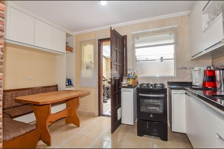 9_photo/94dcfd0a65.9572e7b1eb576615-ATLAS-4d02a6f6-0801-4bf9-aa59-cedb0e36f46e.jpg de casa à venda com 3 quartos, 67m² em Cidade Industrial de Curitiba, Curitiba