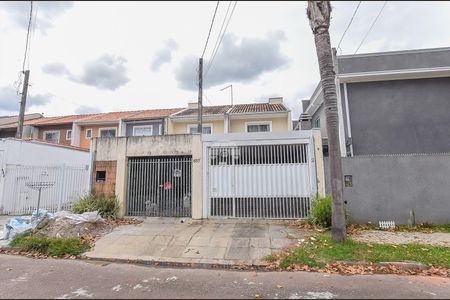 3_photo/94dcfd0a65.9572e7b1eb576615-ATLAS-635b1ebc-cb95-4d49-b704-4f6cd18972bb.jpg de casa à venda com 3 quartos, 67m² em Cidade Industrial de Curitiba, Curitiba