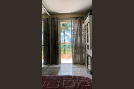 7_photo/94dcfd0ba7.a21f21b2fb76fbda-ATLAS-f2f4c0d5-a663-4e78-8940-25d57d5e33cd.jpg de casa à venda com 2 quartos, 67m² em Cidade Industrial de Curitiba, Curitiba