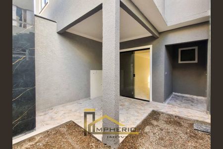 13_photo/94dcfd0c9d.e31a495c18706ffc-ATLAS-00aade61-5d6f-4c42-9813-2b38af83359e.jpg de casa à venda com 3 quartos, 82m² em Cidade Industrial de Curitiba, Curitiba