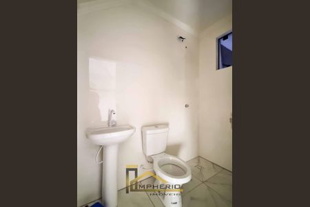 7_photo/94dcfd0c9d.e31a495c18706ffc-ATLAS-7fb92b28-d6f8-44e5-8d36-a496a389ebd1.jpg de casa à venda com 3 quartos, 82m² em Cidade Industrial de Curitiba, Curitiba