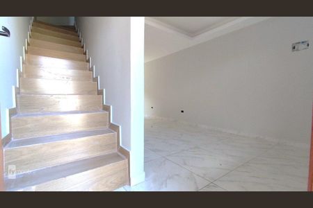 4_photo/94dcfd0c9d.ee6c98d582206ba0-ATLAS-b8d8fd8f-2982-471d-a6d3-896edea72829.jpg de casa à venda com 3 quartos, 86m² em Cidade Industrial de Curitiba, Curitiba