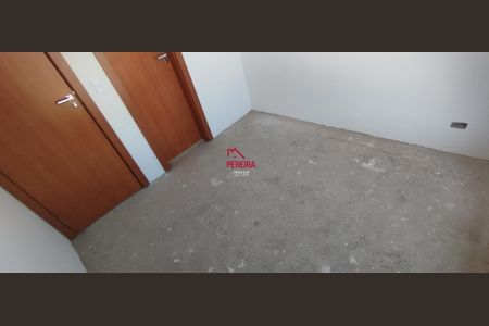 17_photo/94dcfd0cdd.5201f2b37237fe26-ATLAS-c12f3b3d-414f-4715-98ed-37a6c30fe110.jpg de casa à venda com 3 quartos, 80m² em Cidade Industrial de Curitiba, Curitiba
