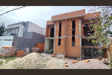 5_photo/94dcfd0dbd.02c2db813e7db8ed-ATLAS-d6c59688-8cc4-48e2-8370-0b9691fadb78.jpg de casa à venda com 3 quartos, 64m² em Cidade Industrial de Curitiba, Curitiba