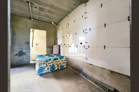 2_photo/94dcfd0dbd.7c7ac5e32c298168-ATLAS-dc9f04e1-3c84-4ed0-97f1-a07bda2104c4.jpg de casa à venda com 2 quartos, 75m² em Cidade Industrial de Curitiba, Curitiba