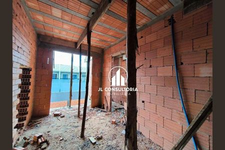 11_photo/94dcfd0dbd.cc5e91484c98487e-ATLAS-3cbd4b18-df22-48a9-82b8-e5da56450689.jpg de casa à venda com 3 quartos, 80m² em Cidade Industrial de Curitiba, Curitiba