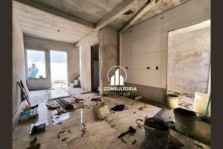 3_photo/94dcfd0dbd.cc5e91484c98487e-ATLAS-6aba1602-8b6a-4bc9-892d-15cf27d490a9.jpg de casa à venda com 3 quartos, 80m² em Cidade Industrial de Curitiba, Curitiba