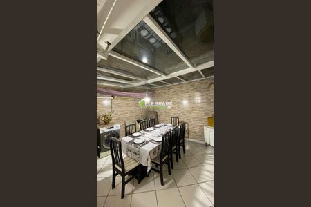 2_photo/94dcfd0e2d.3c20d05746a6d1b7-ATLAS-f98cd03e-ae93-4f0d-9a5b-cbe292537a1f.jpg de casa à venda com 2 quartos, 68m² em Cidade Industrial de Curitiba, Curitiba