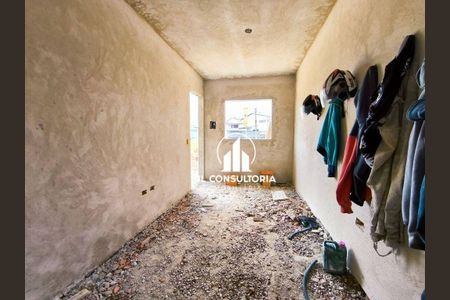 37_photo/94dcfd0e4d.41ae25c1c588cbe7-ATLAS-d0bdd1be-9b36-4b51-b30a-a6a426f4331c.jpg de casa à venda com 3 quartos, 80m² em Cidade Industrial de Curitiba, Curitiba