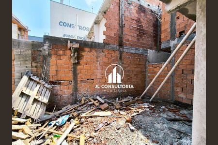 17_photo/94dcfd0e4d.9f23a2ddc7019fe5-ATLAS-cae43620-d490-4215-908d-2ea0941cb469.jpg de casa à venda com 3 quartos, 80m² em Cidade Industrial de Curitiba, Curitiba