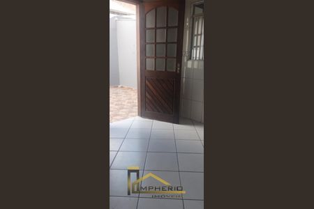 3_photo/94dcfd0ec3.935c805baf9a7d1f-ATLAS-424e9820-7840-4d7b-91df-34dd417541d1.jpg de casa à venda com 2 quartos, 64m² em Cidade Industrial de Curitiba, Curitiba