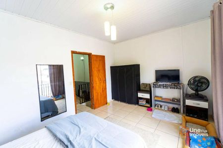 3_photo/94dcfd1033.e6f02a1e96aef2b1-ATLAS-dd6d44ea-fd1b-4cfe-bf5f-7df761f7539d.jpg de casa à venda com 3 quartos, 125m² em Cidade Industrial de Curitiba, Curitiba