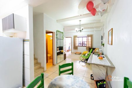 2_photo/94dcfd1033.e6f02a1e96aef2b1-ATLAS-e1f01c11-7628-4f5e-93d1-545fc1121a1d.jpg de casa à venda com 3 quartos, 125m² em Cidade Industrial de Curitiba, Curitiba