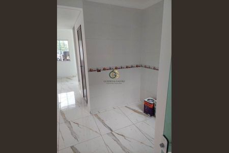 3_photo/94dcfd1037.7954feb32d1ae247-ATLAS-780c0f9f-e286-4e08-800c-4f90405d09d6.jpg de casa à venda com 3 quartos, 82m² em Cidade Industrial de Curitiba, Curitiba