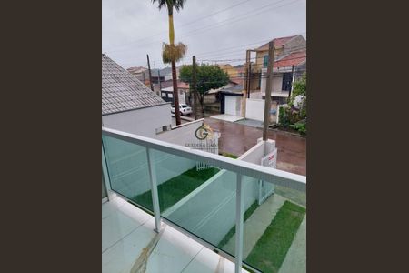 5_photo/94dcfd1037.7954feb32d1ae247-ATLAS-c3e86695-c0eb-4bf2-87d1-5cf07d89af00.jpg de casa à venda com 3 quartos, 82m² em Cidade Industrial de Curitiba, Curitiba