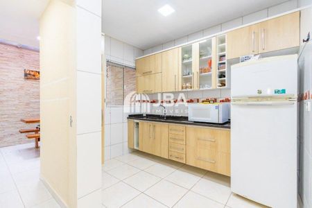 9_photo/94dcfd121b.7980aed8fa71c73b-ATLAS-f9dcbfca-0f1f-4d1d-a33e-ff682745116b.jpg de casa à venda com 0 quarto, 105m² em Cidade Industrial de Curitiba, Curitiba