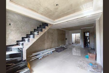 3_photo/94dcfd123f.d55b36f64ebf45c1-ATLAS-3da00787-71a8-4e15-a555-30134c142bb9.jpg de casa à venda com 3 quartos, 80m² em Cidade Industrial de Curitiba, Curitiba