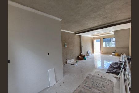 6_photo/94dcfd123f.d55b36f64ebf45c1-ATLAS-52d084c6-d1c5-4d54-a961-a76b186e2dfa.jpg de casa à venda com 3 quartos, 80m² em Cidade Industrial de Curitiba, Curitiba