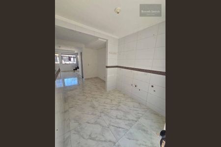 6_photo/94dcfd1277.206353ecc2220d31-ATLAS-6e6f3a8c-36a6-4ac0-9d3e-04378d8e8538.jpg de casa à venda com 3 quartos, 81m² em Cidade Industrial de Curitiba, Curitiba