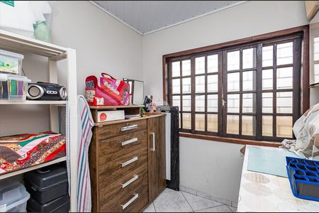 39_photo/94dcfd2347.01a7aedc5f772de5-ATLAS-074d18aa-c55d-4f90-b45c-70077f8b1e41.jpg de casa à venda com 4 quartos, 126m² em Cidade Industrial de Curitiba, Curitiba