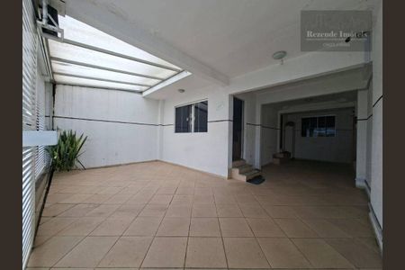 2_photo/94dcfd2913.1bba258e5a5ef6b3-ATLAS-80ce9f09-48a3-406b-ad49-37f9dde1eff2.jpg de casa à venda com 4 quartos, 165m² em Cidade Industrial de Curitiba, Curitiba