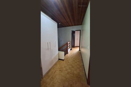 12_photo/94dcfd2913.1bba258e5a5ef6b3-ATLAS-a8d256d9-e448-4228-80e9-961e527aaf26.jpg de casa à venda com 4 quartos, 165m² em Cidade Industrial de Curitiba, Curitiba