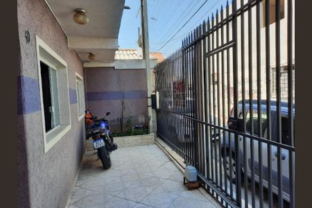 3_photo/94dcfd2925.49d655132eb04021-ATLAS-fb79dd29-6b47-420c-9d26-bdf28c78457b.jpg de casa à venda com 3 quartos, 160m² em Cidade Industrial de Curitiba, Curitiba