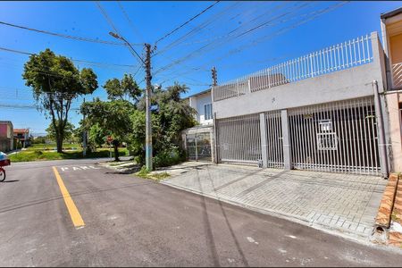 27_photo/94dcfd297d.32a8019b0364636a-ATLAS-61c5ddb7-c72a-4957-808b-e51d77072e64.jpg de casa à venda com 4 quartos, 280m² em Cidade Industrial de Curitiba, Curitiba