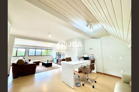 28_photo/94dcfd29ff.1ec89c7cbdfc8b9a-ATLAS-a71207f6-90f6-4cf7-a14d-ee16ddd95c8c.jpg de casa à venda com 0 quarto, 192m² em Cidade Industrial de Curitiba, Curitiba