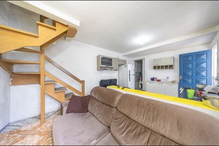 17_photo/94dcfd2a39.bdb96a9a130beac7-ATLAS-ef0a8b78-c494-484f-87d2-7fb5240fc5d1.jpg de casa à venda com 5 quartos, 200m² em Cidade Industrial de Curitiba, Curitiba