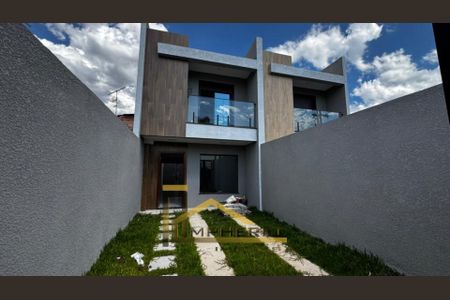 9_photo/94dcfd2b19.dcd7eb208a441eb8-ATLAS-988855fa-29fd-408e-bdc9-1191702fe1bb.jpg de casa à venda com 3 quartos, 86m² em Cidade Industrial de Curitiba, Curitiba