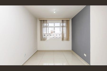 2_photo/94dcfd2b9b.91fb210e04f60095-ATLAS-e10a95a5-ff8a-4e92-94f5-8a7722152e94.jpg de apartamento para alugar com 2 quartos, 40m² em Novo Mundo, Curitiba