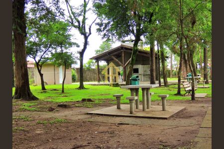 5_photo/94dcfd2b9b.91fb210e04f60095-ATLAS-f8bd6cda-7580-4fbb-b3df-fe6d60af1082.jpg de apartamento para alugar com 3 quartos, 65m² em Novo Mundo, Curitiba