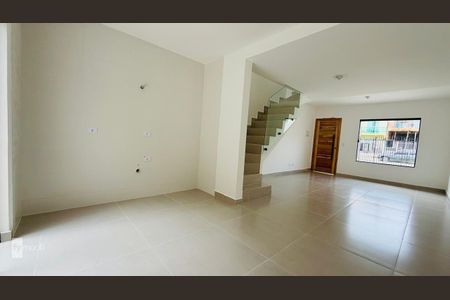 8_photo/94dcfda77b.87c2d0f47683b1c8-ATLAS-18eedcc5-f0b8-4a5b-be70-6a03c1019c85.jpg de casa à venda com 3 quartos, 80m² em Cidade Industrial de Curitiba, Curitiba
