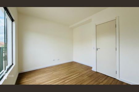 18_photo/94dcfda77b.87c2d0f47683b1c8-ATLAS-37633c91-7793-44c7-aa5c-b9b061266a36.jpg de casa à venda com 3 quartos, 80m² em Cidade Industrial de Curitiba, Curitiba